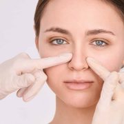 Burun Estetiği Ameliyatı Genel Anestezi mi Lokal Anestezi mi?